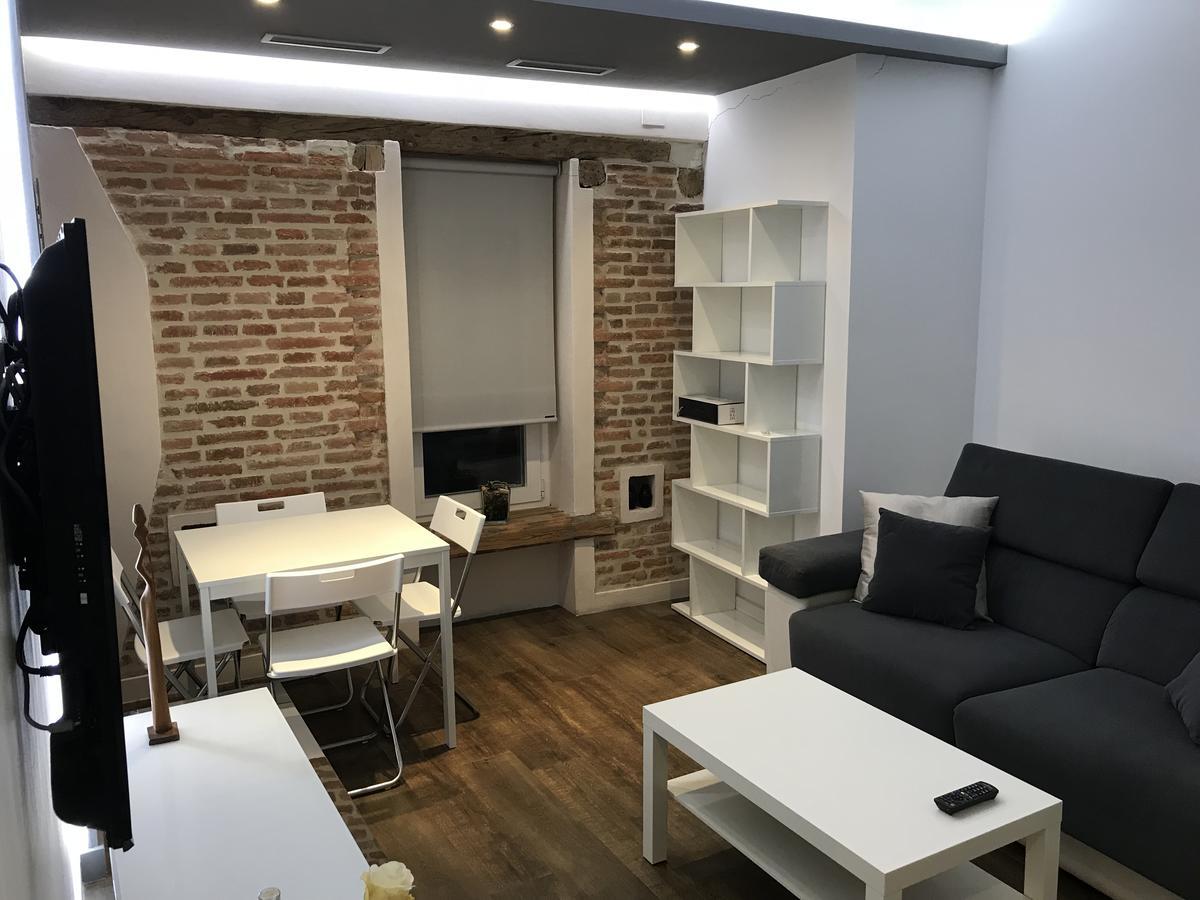 Airva: Apartamento Duque De La Victoria Valladolid Zewnętrze zdjęcie